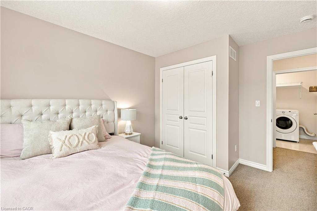 558 Starwood Drive Property Photo 23