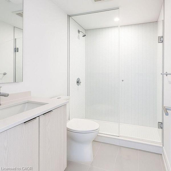 922-1 Jarvis Street Property Photo 4