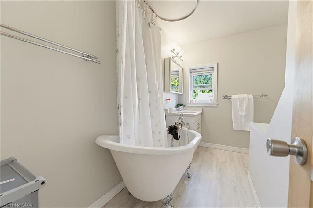 540 Vine Street Property Photo 23