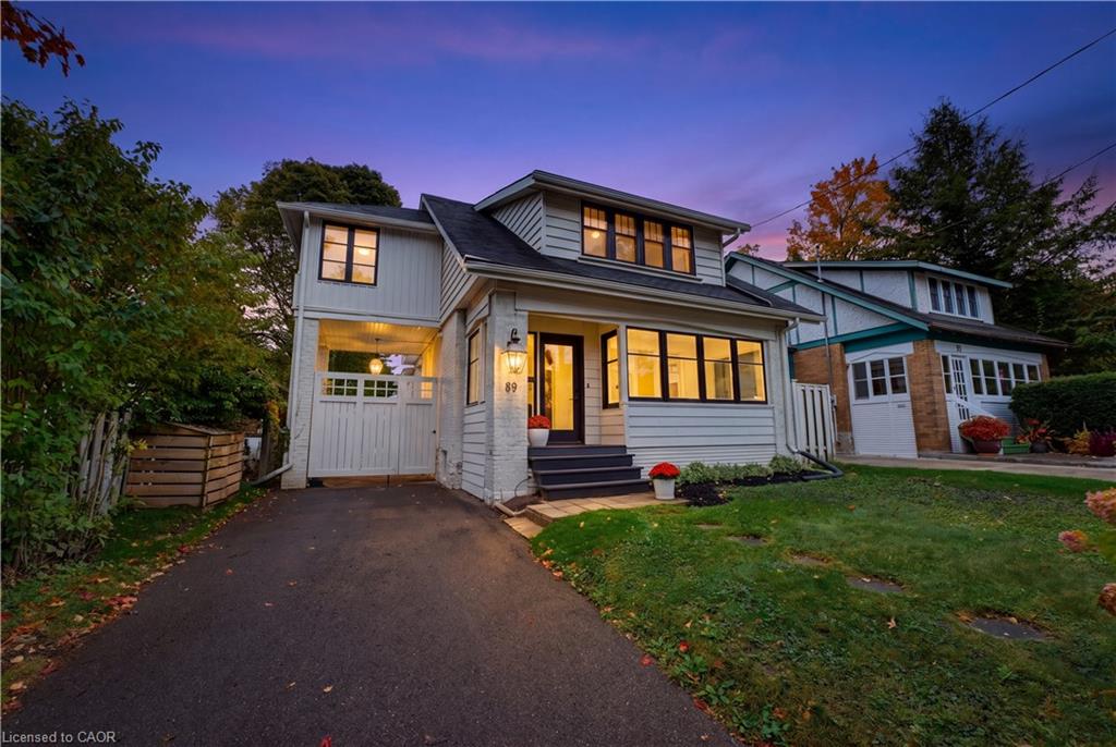 89 Allen Street W