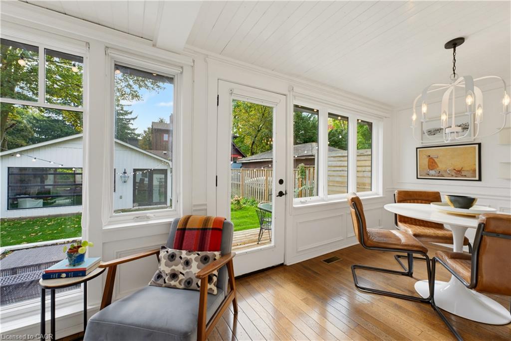 89 Allen Street W Property Photo 14