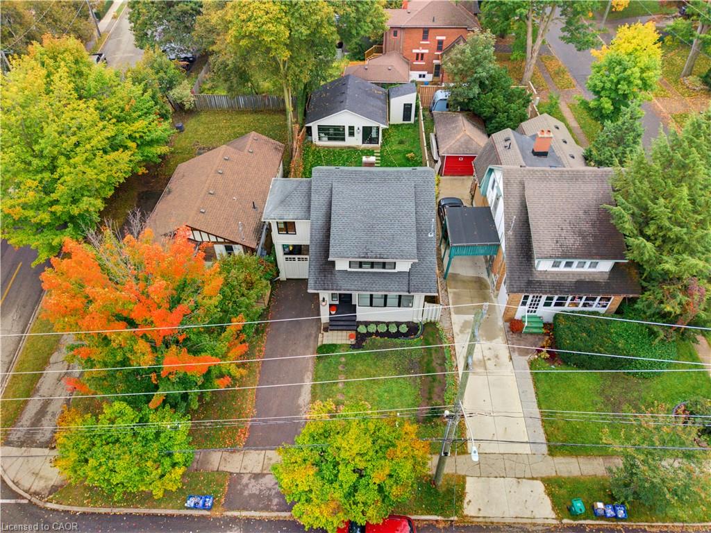 89 Allen Street W Property Photo 38