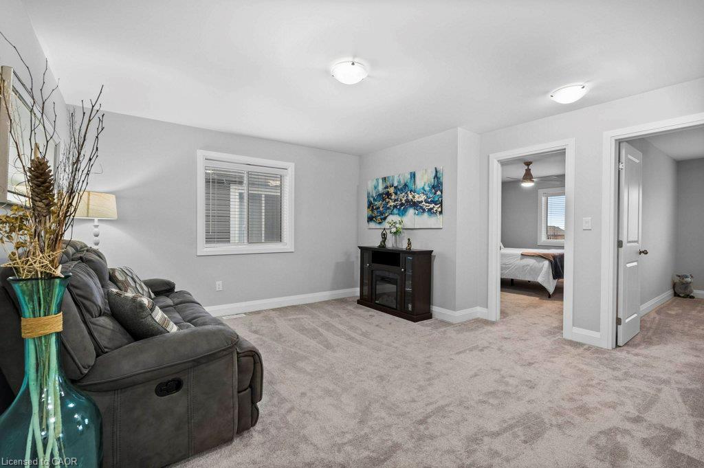 904 Chapel Hill Court Property Photo 17