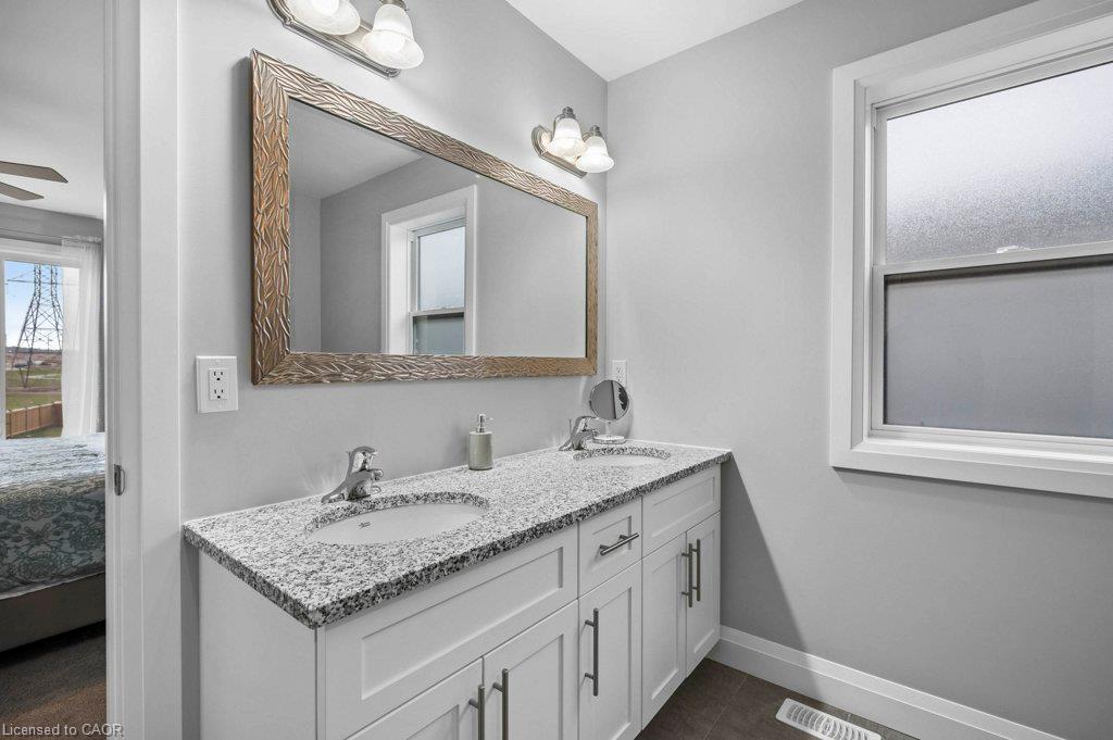 904 Chapel Hill Court Property Photo 22