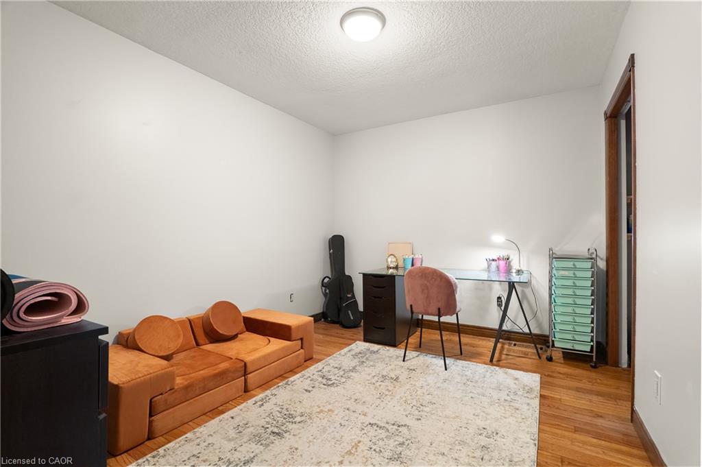 98 Wallace Drive Property Photo 17