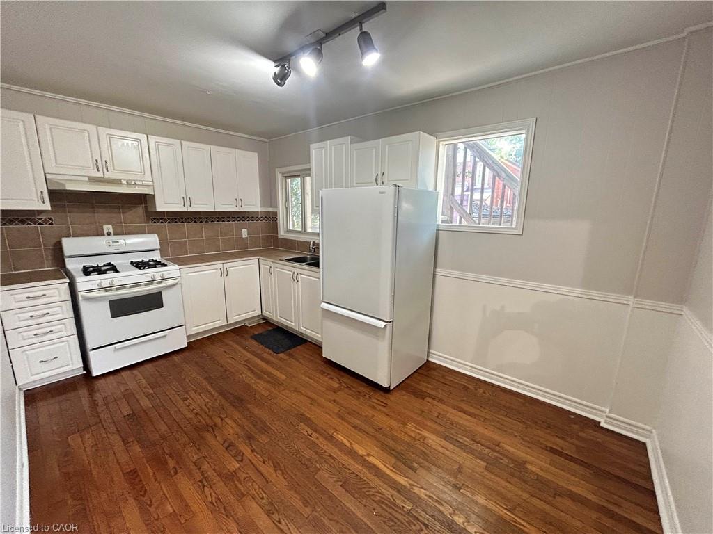1-36 Sherman Avenue S Property Photo 3