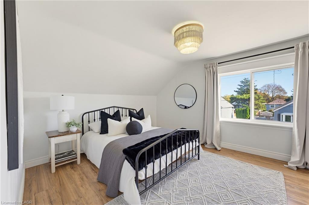 206 Craigroyston Road Property Photo 27
