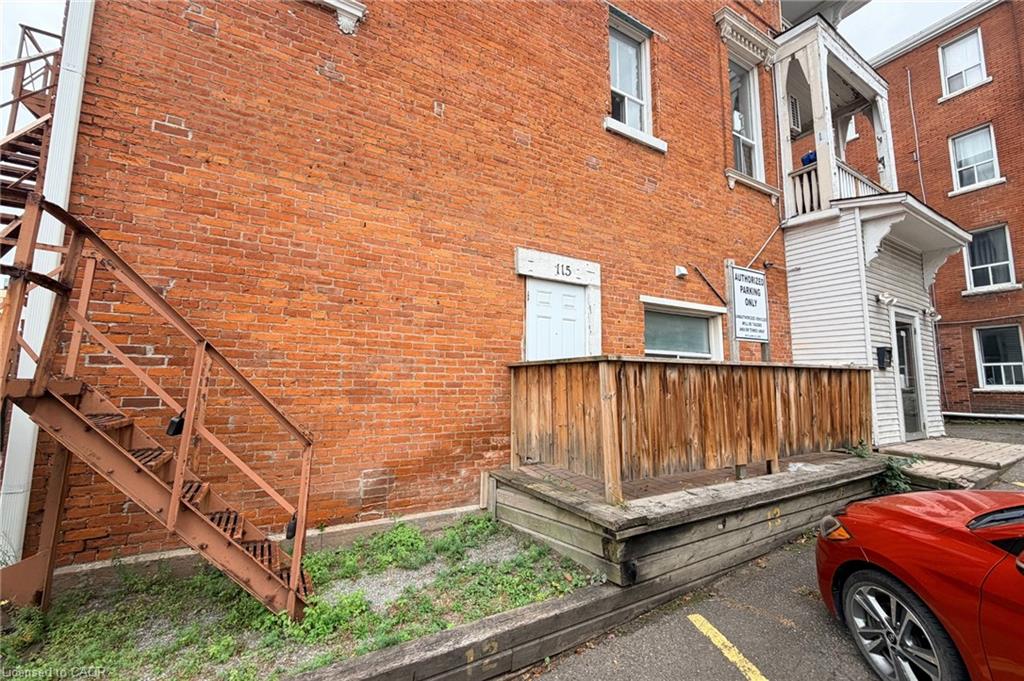 115 Park Street S Property Photo 11