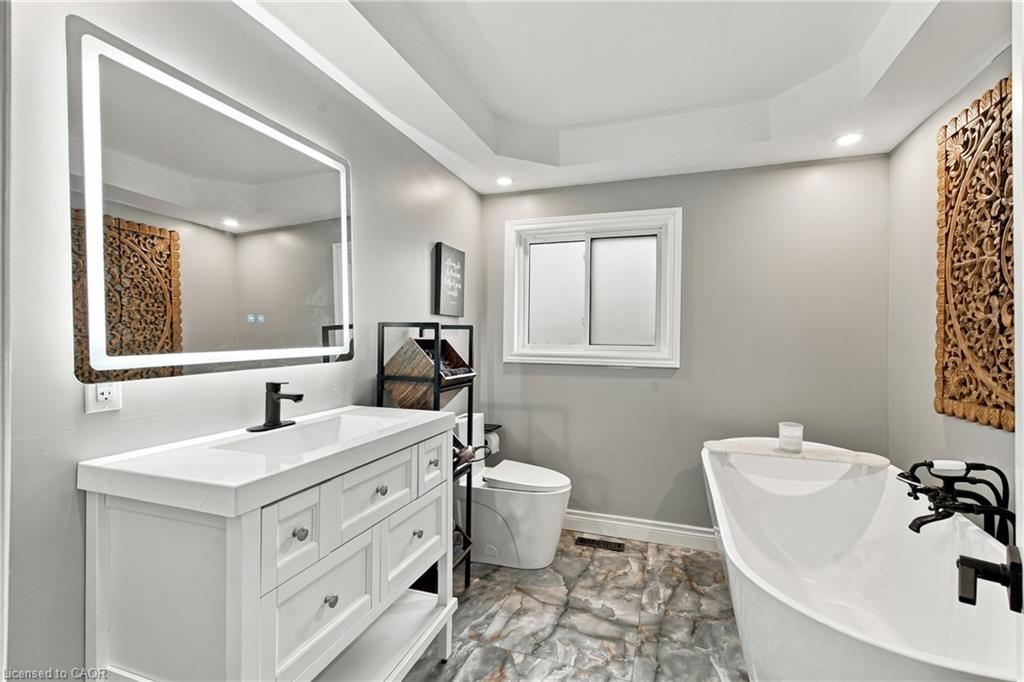 94 Bellingham Drive Property Photo 17
