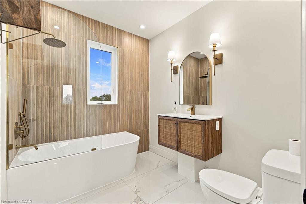 94 Bellingham Drive Property Photo 32