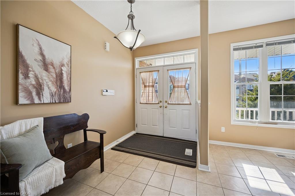 27 Triller Avenue Property Photo 8