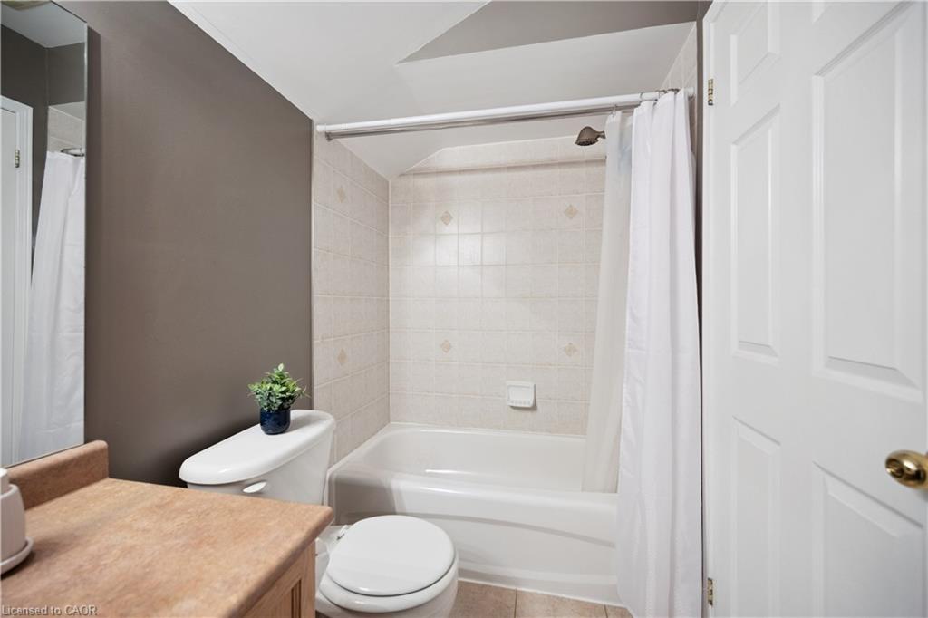 27 Triller Avenue Property Photo 34