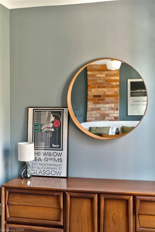 74 Emerald Street N Property Photo 23