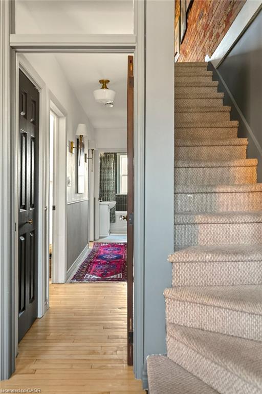 74 Emerald Street N Property Photo 25