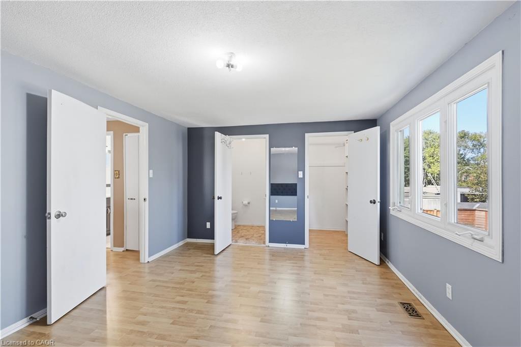 154 Memorial Avenue Property Photo 17