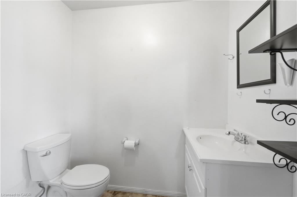 154 Memorial Avenue Property Photo 18