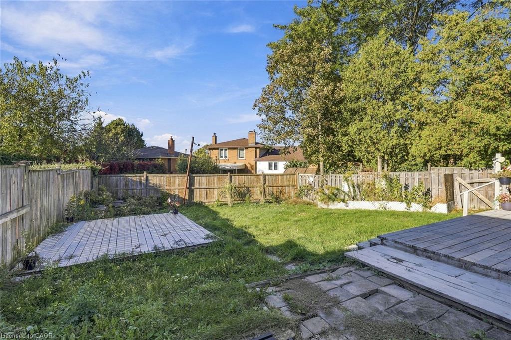 84 Elgar Avenue Property Photo 36