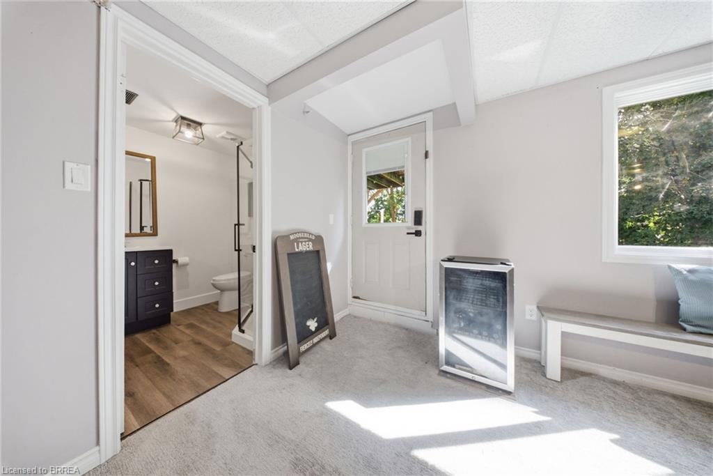 11 Dundas Street W Property Photo 29