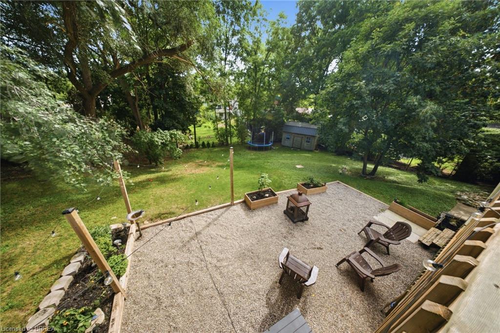 11 Dundas Street W Property Photo 34