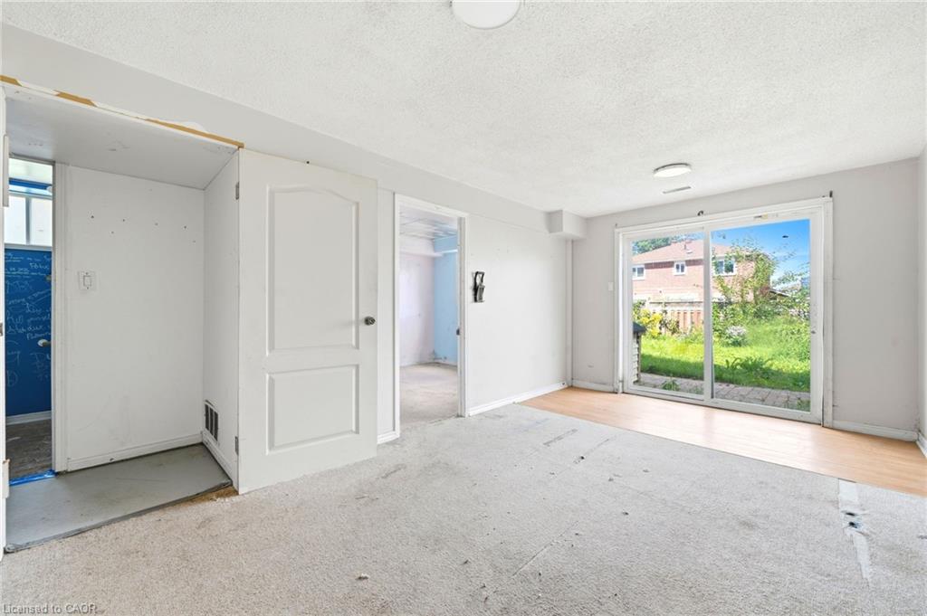 42 Geddes Crescent Property Photo 8