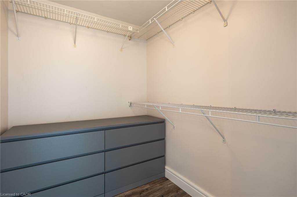 13a-67 Caroline Street S Property Photo 21