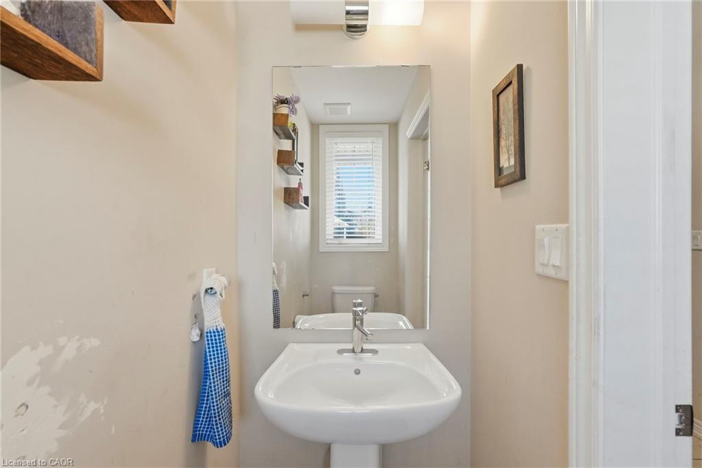 57-1890 Rymal Road E Property Photo 13