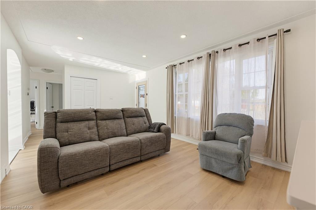 49 George Street Property Photo 3