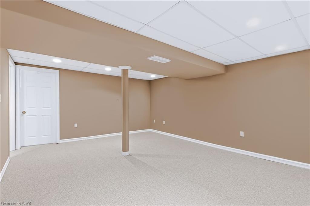 11 Greentrail Drive Property Photo 27
