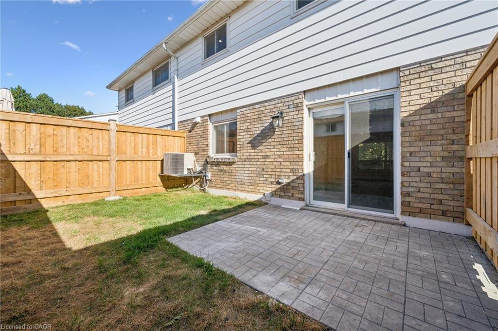 107-5475 Lakeshore Road Property Photo 38