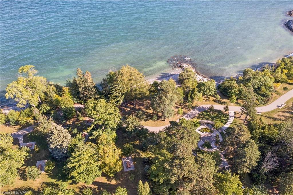 107-5475 Lakeshore Road Property Photo 43