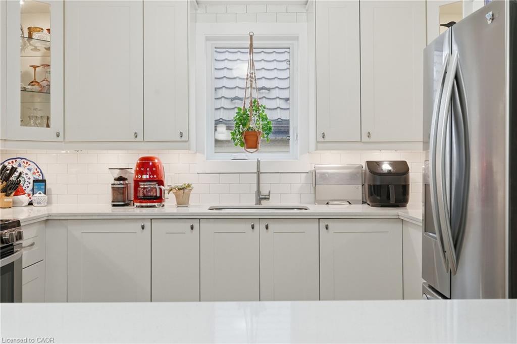 158 Tolton Avenue Property Photo 8