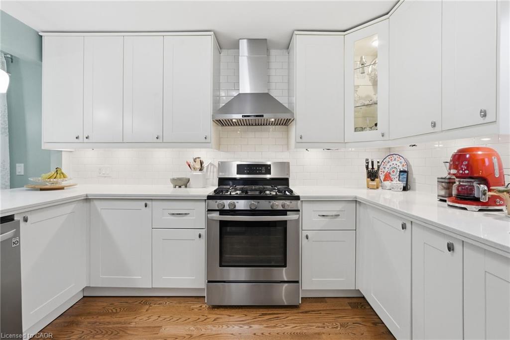158 Tolton Avenue Property Photo 9