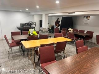 101-50 Ainslie Street S Property Photo 3