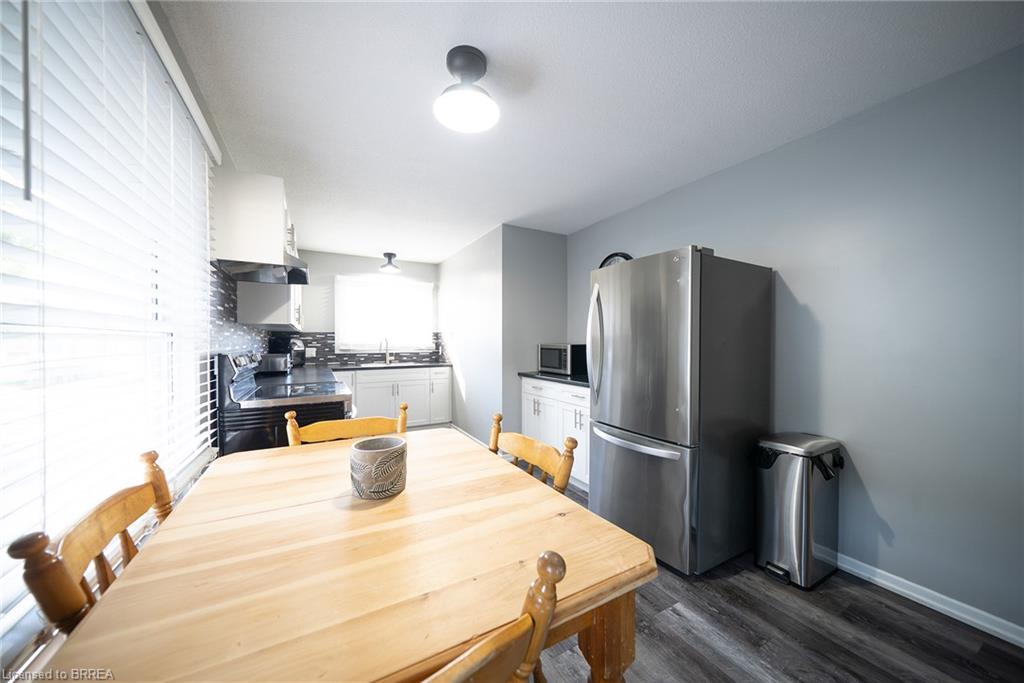 30 Lida Street Property Photo 11