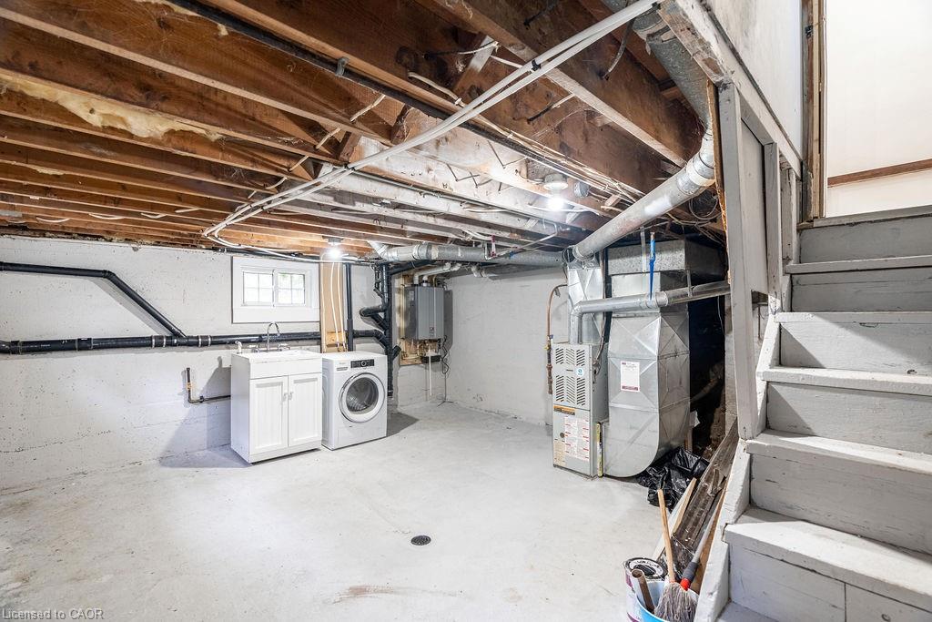 354 Spruce Street Property Photo 20
