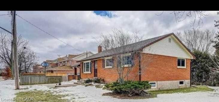 1038 Glendor Avenue Property Photo 2