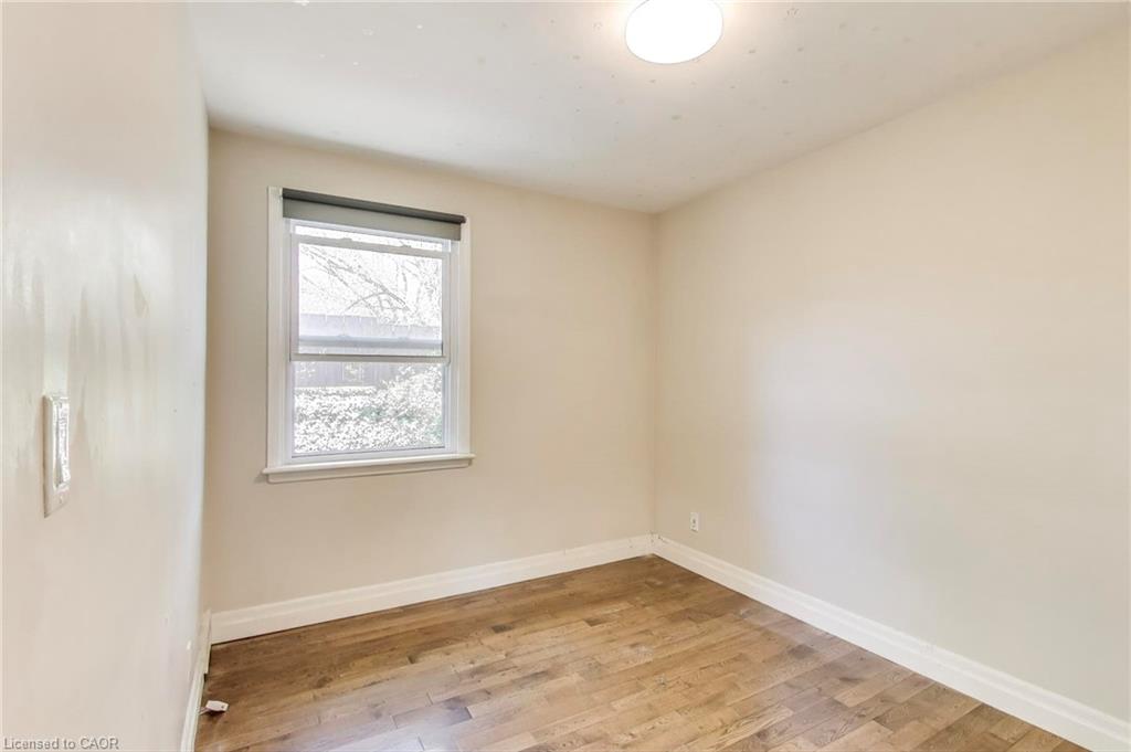 68 Harold Court Property Photo 14