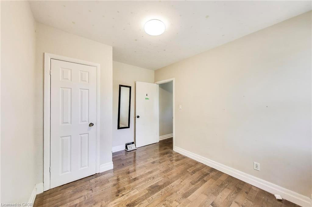 68 Harold Court Property Photo 15