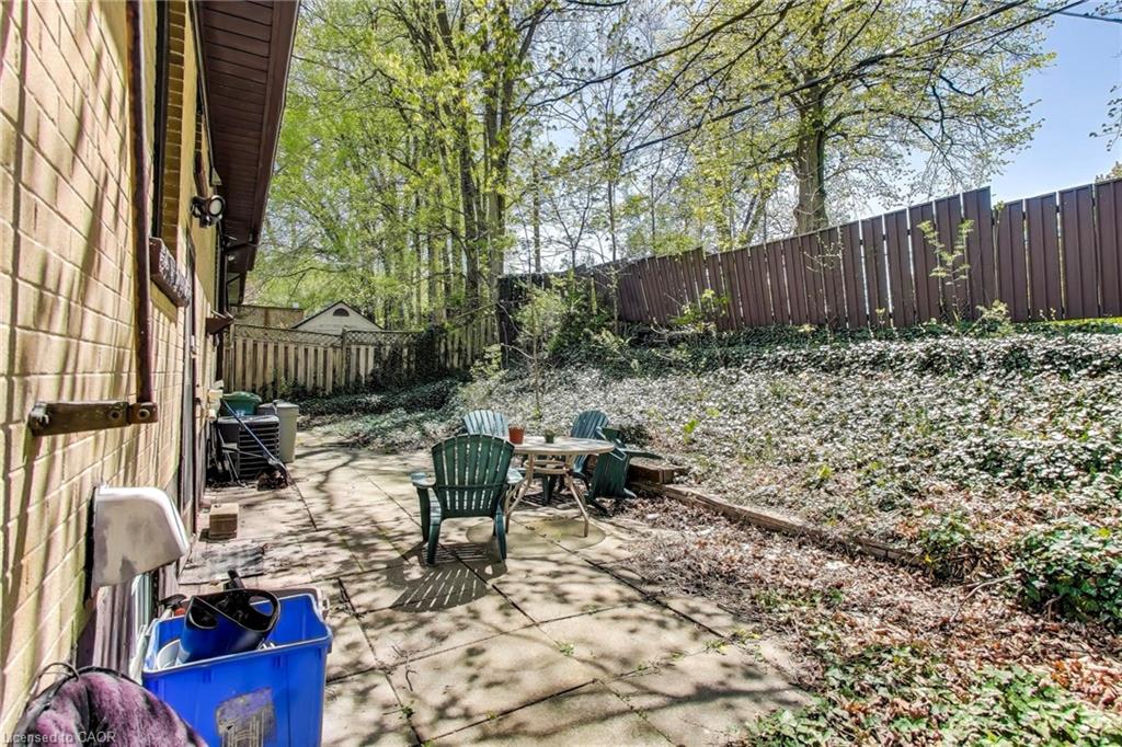 68 Harold Court Property Photo 36