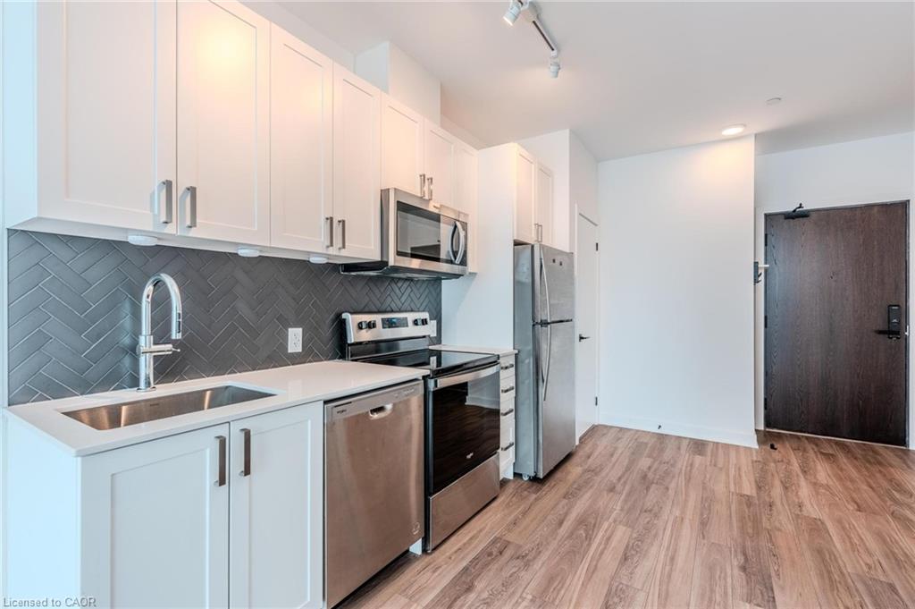 814-2782 Barton Street E Property Photo 9