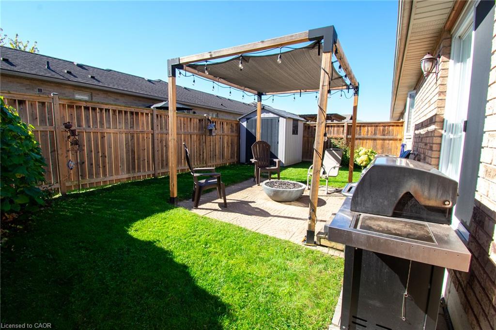 124 Forest Street E Property Photo 23