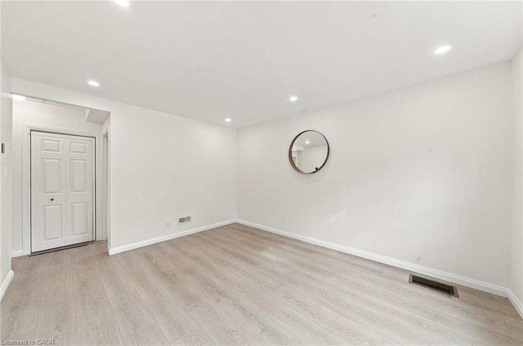 294 East 28th Street Property Photo 4