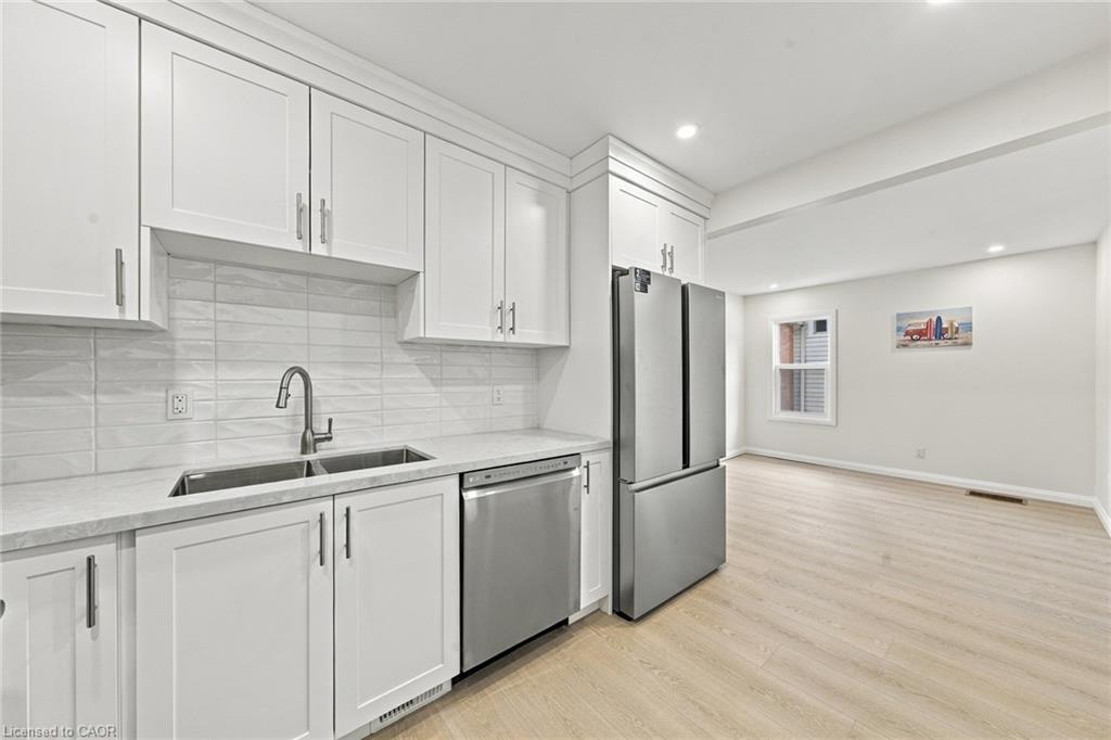 294 East 28th Street Property Photo 12