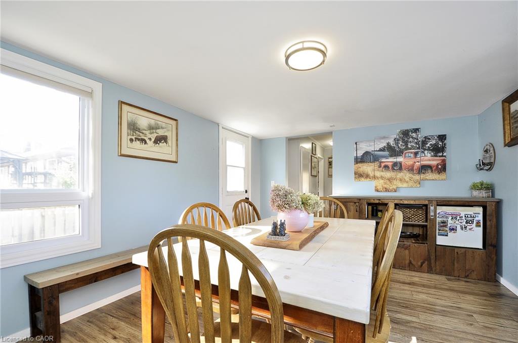 368 Huron Street Property Photo 16