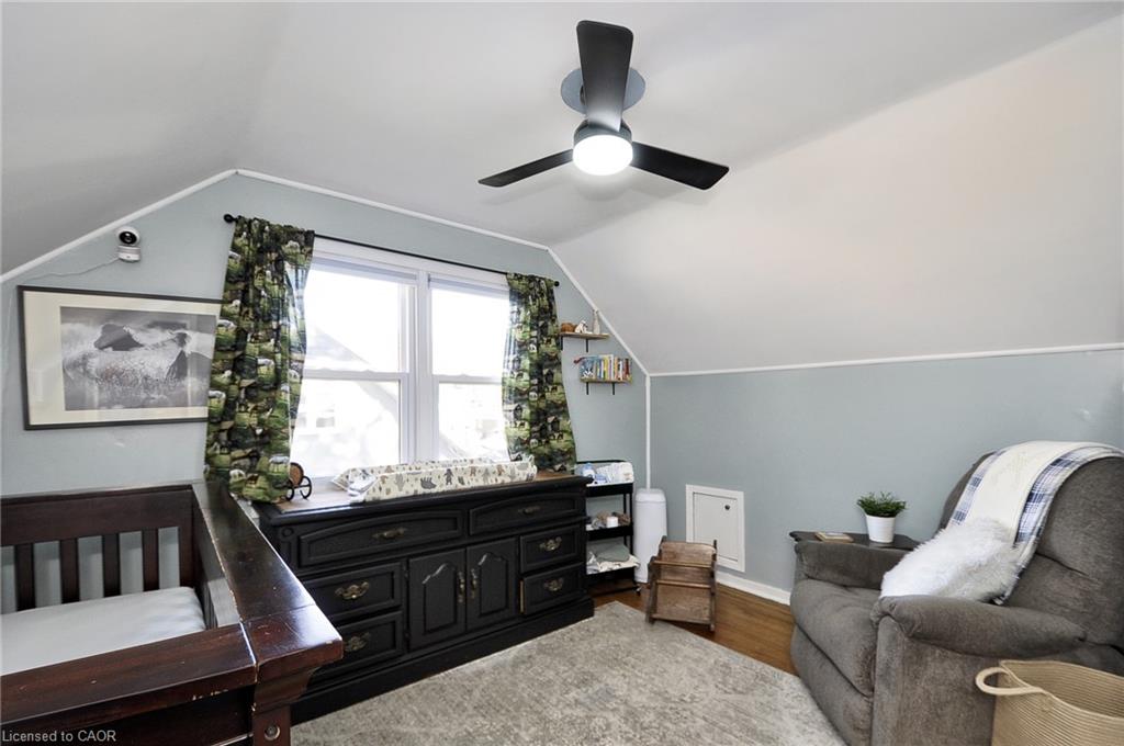 368 Huron Street Property Photo 23