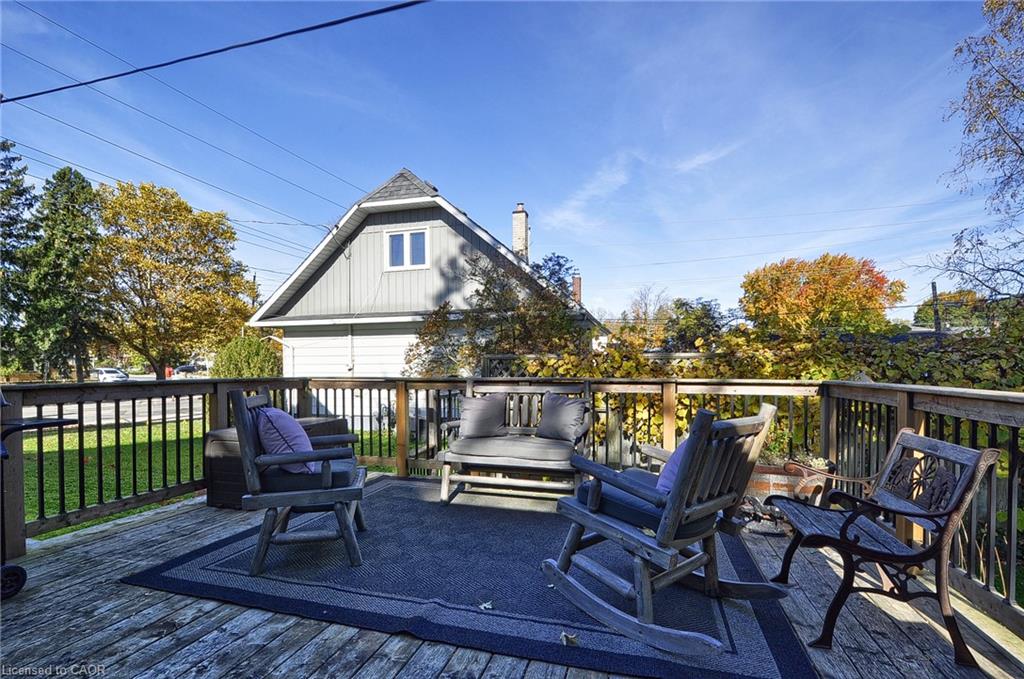 368 Huron Street Property Photo 31