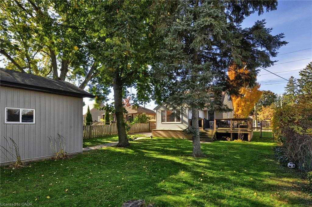 368 Huron Street Property Photo 33