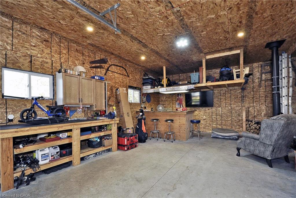 368 Huron Street Property Photo 36