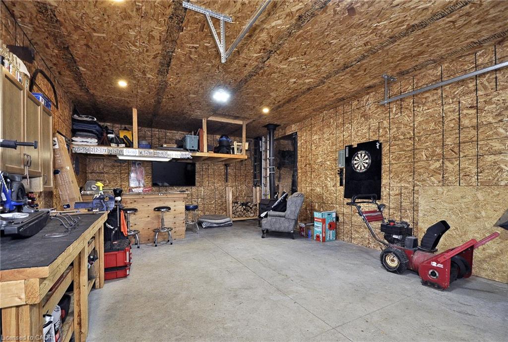 368 Huron Street Property Photo 37