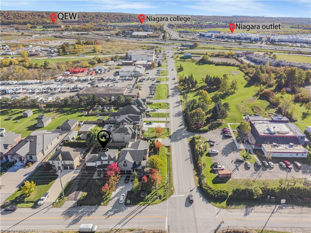 323 Queenston Road Property Photo 4